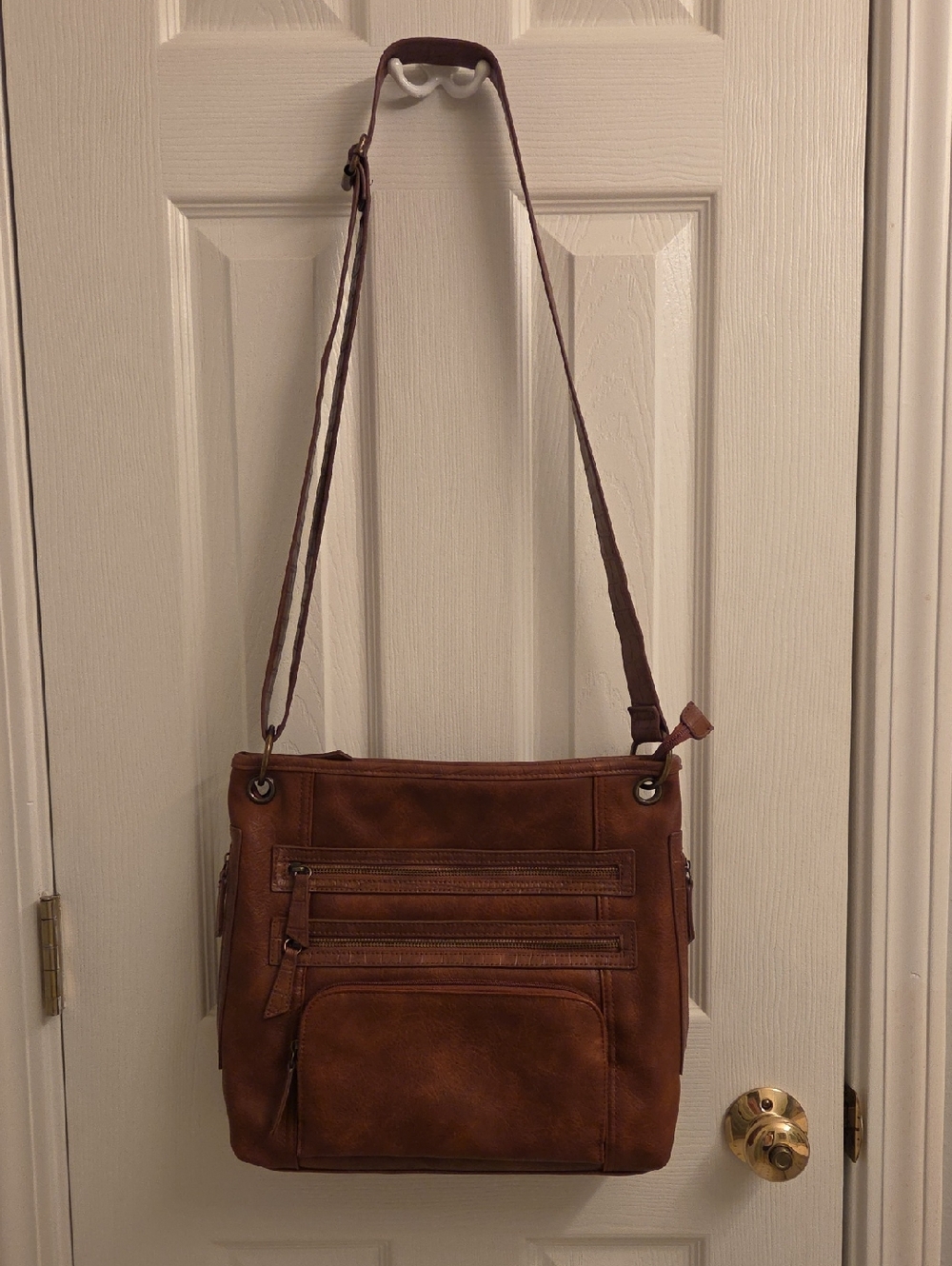 Bueno Brown Vegan Leather Crossbody Bag for Women, Excellent Like New Condition - Picture 2 of 16